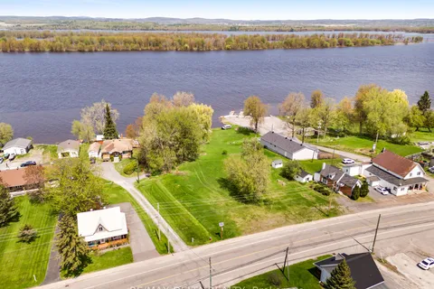 3211 Main Street, ON K0A 3K0