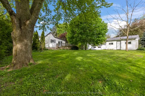 30 Broadway Street, ON N0P 2C0