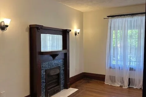 78 Dundurn Street, ON L8R 3E3