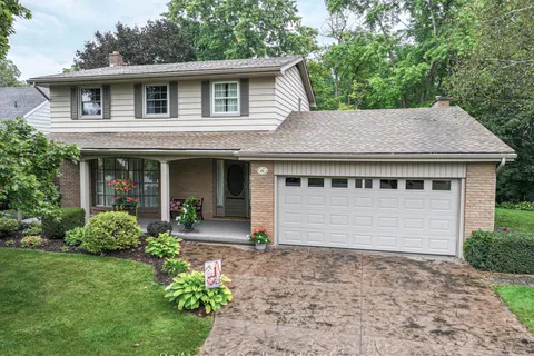 41 Parkwood Drive, ON N4G 2B7