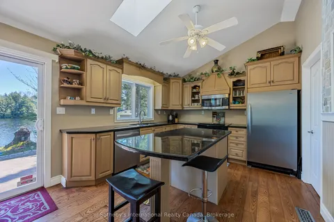 9 Pauls Bay Road, ON P2A 2W7