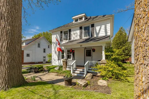 65 Banff Street, ON N3W 1C2