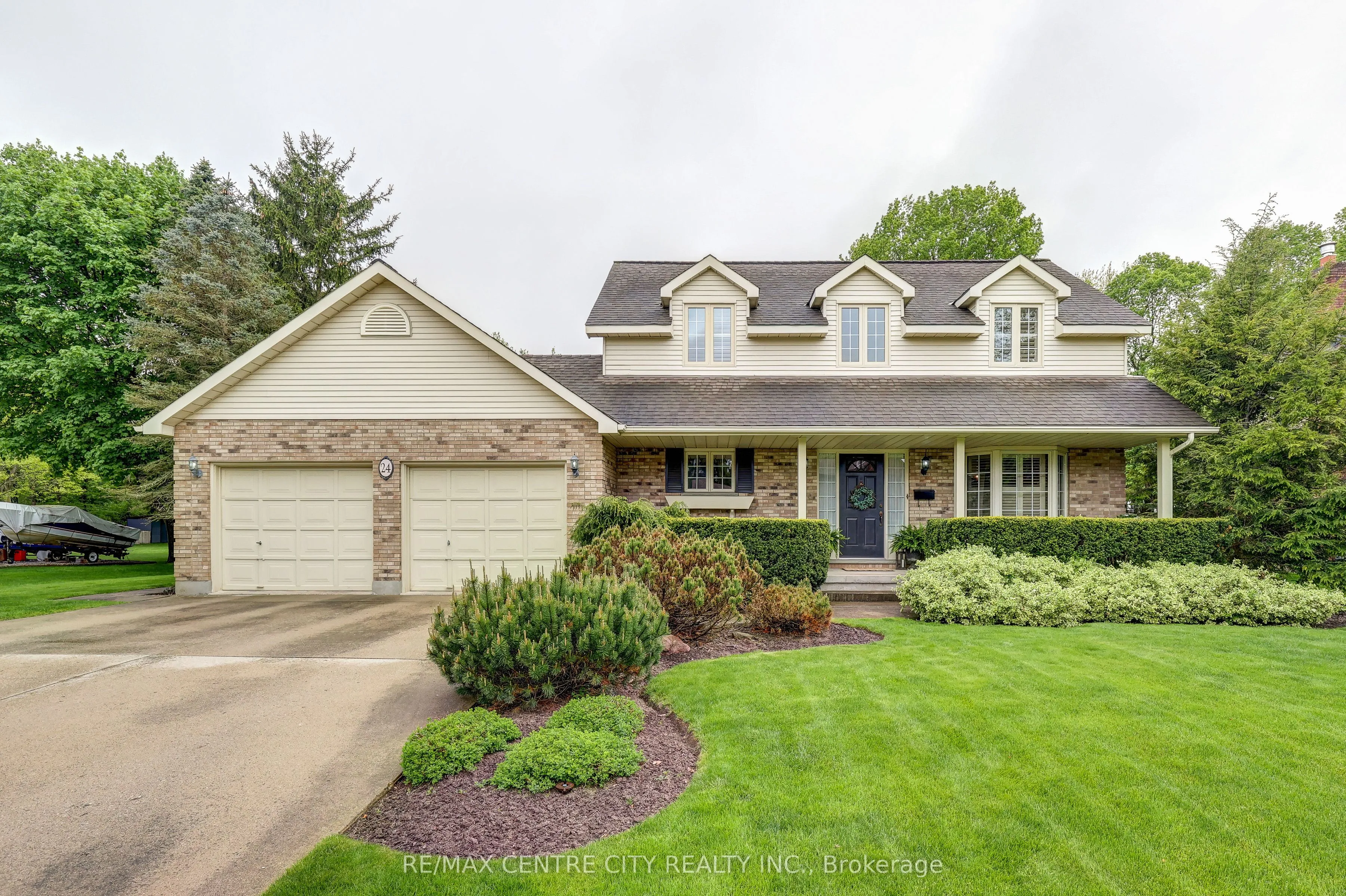 39830 Shady Lane Crescent, ON N5P 3T2
