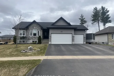 16 Nick Street, ON K8H 0C2