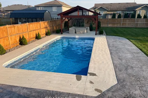16 Nick Street, ON K8H 0C2