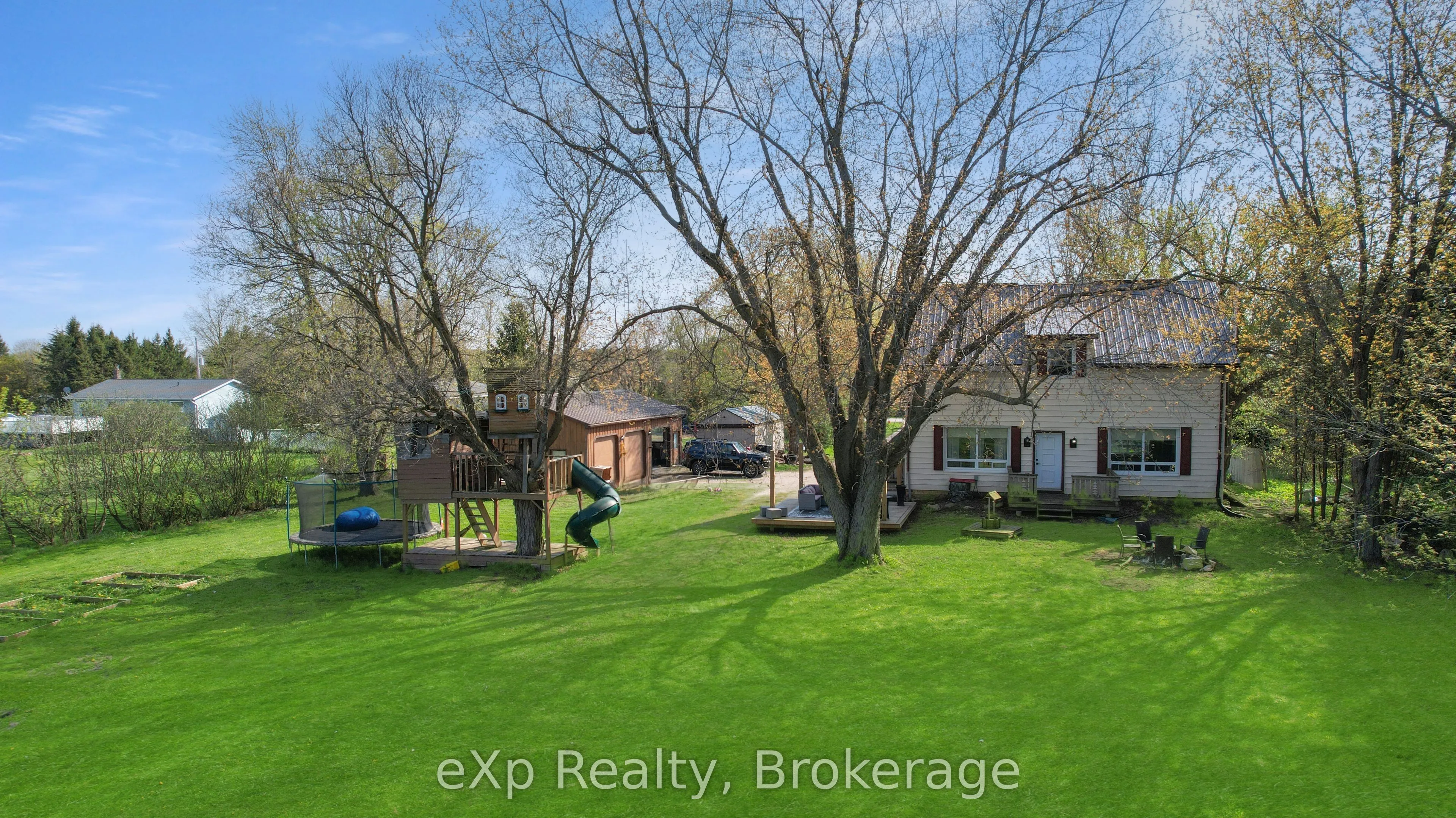 9499 Maas Park Drive, ON N0G 2L0