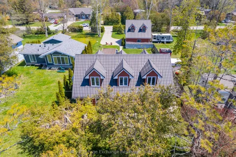 185 Huron Road, ON N2Z 2X3
