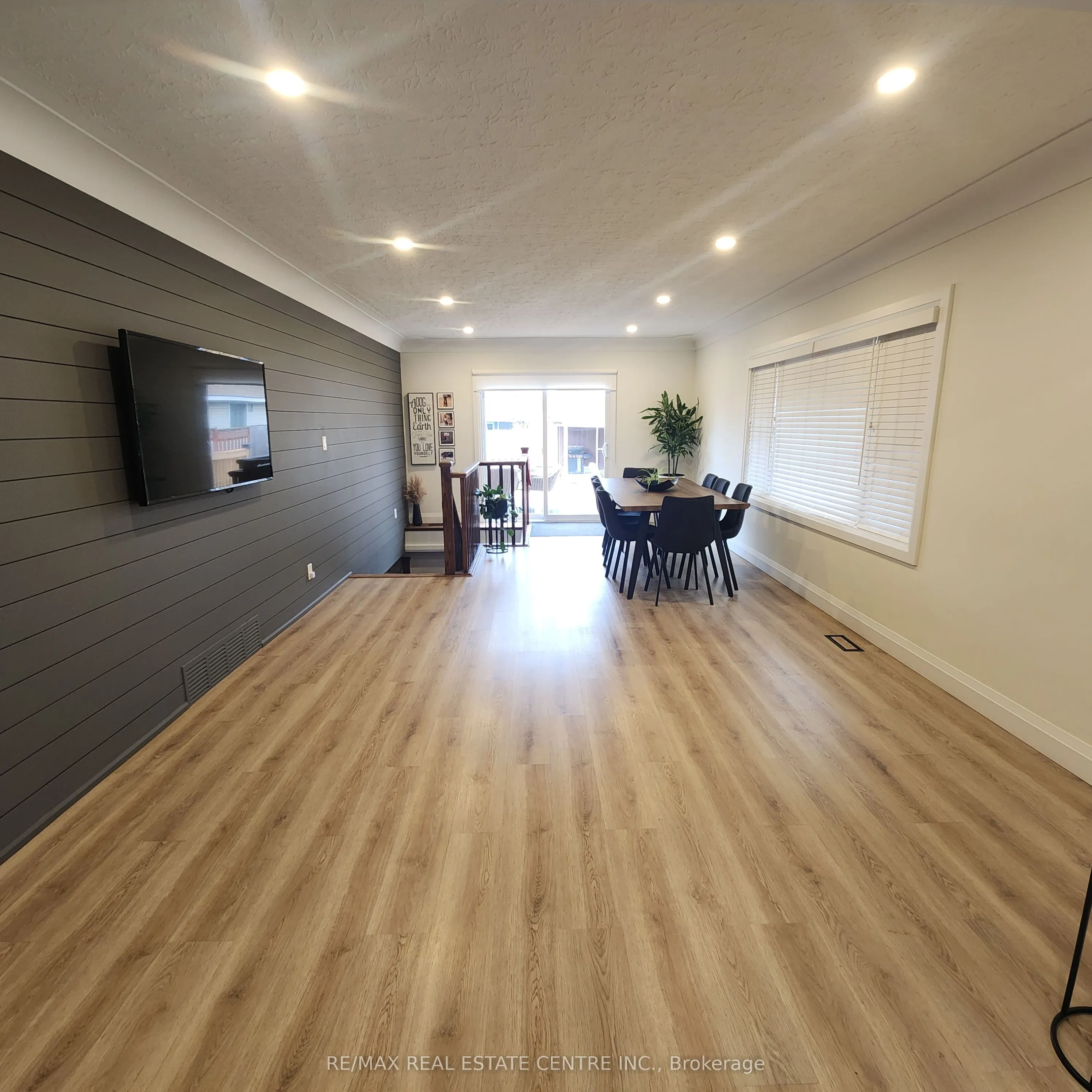 38 Stewart Street, ON L3M 3M8
