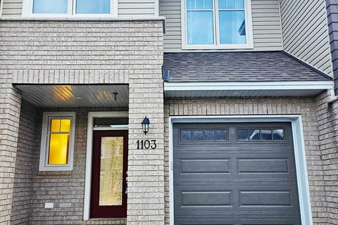 1103 Barrow Avenue, ON K7M 0G5