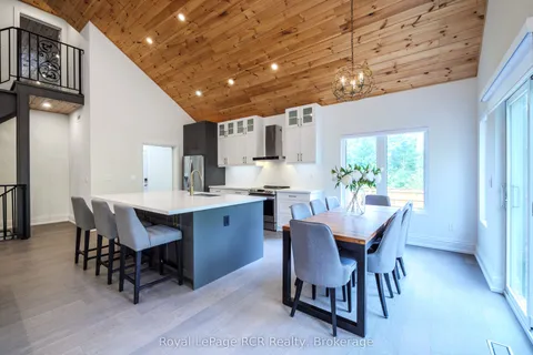 10 Frederick Street, ON N0H 2G0