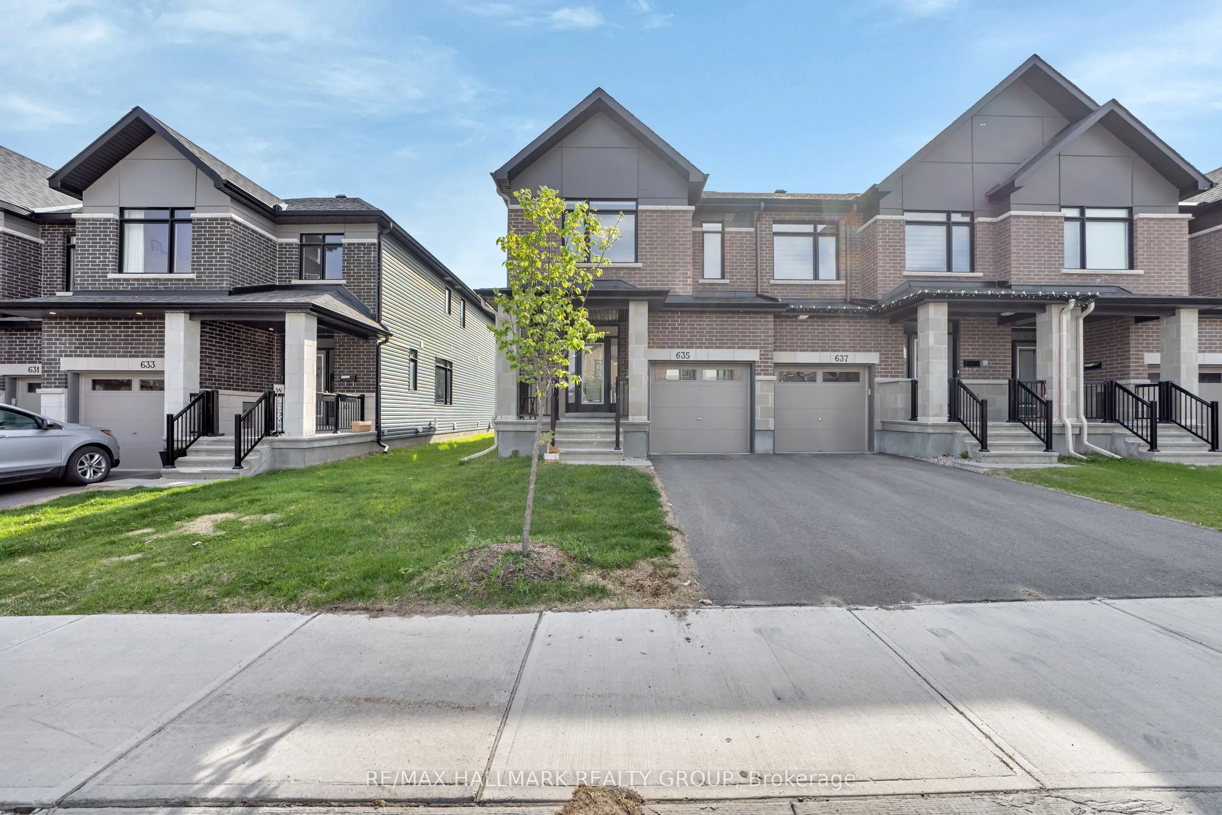 635 Rathburn Lane, ON K1T 0V9