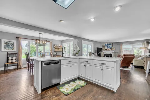 66 O'neill Drive, ON K8N 4Z4