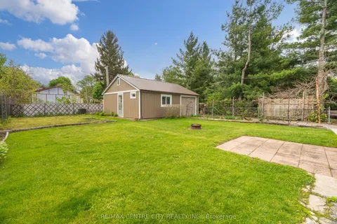 70 Scott Street, ON N7G 1J4