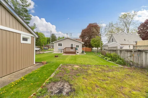 70 Scott Street, ON N7G 1J4