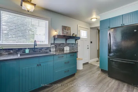 22 Charles Street, ON N0L 1G2