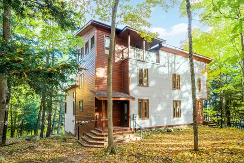 27 Island Tobins R60 Island, ON P0B 1J0