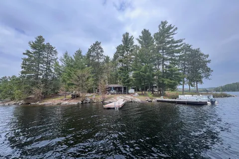 910 Weslemkoon Lake N/A, ON K0L 2M0