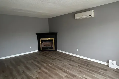 155 King Street, ON P1B 1P1