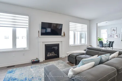 35 Dyer Crescent, ON P1L 0N4
