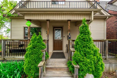 12 Rossmore Avenue, ON L8P 2N3