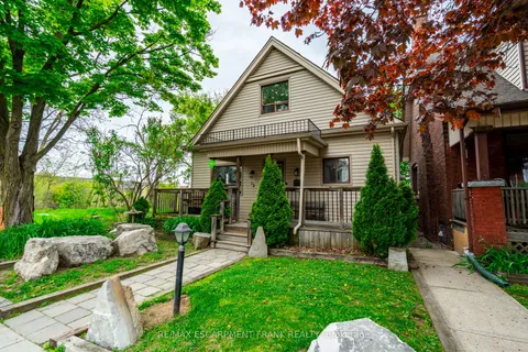 12 Rossmore Avenue, ON L8P 2N3