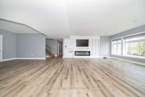 231 Finnerty Road, ON K0J 1K0