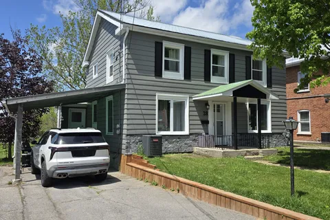 28 Gore Street, ON K0K 3E0
