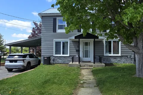 28 Gore Street, ON K0K 3E0