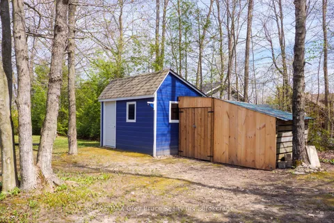 136 Maple Drive, ON N0H 1Z0