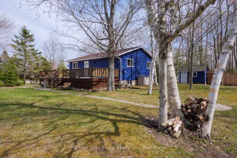 136 Maple Drive, ON N0H 1Z0