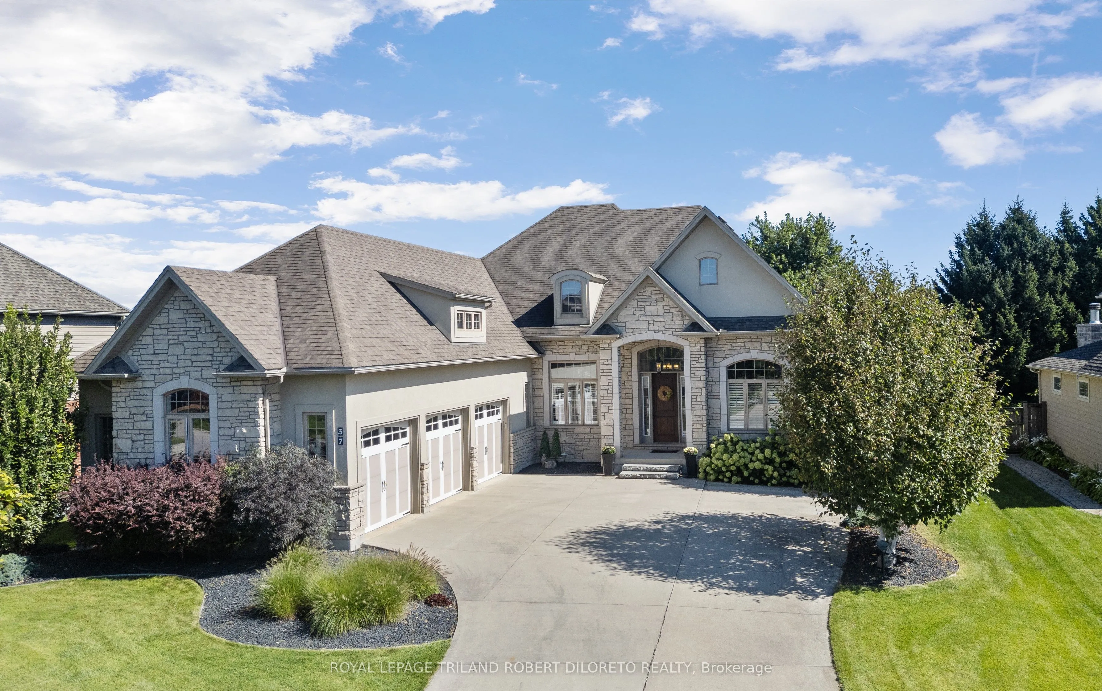 37 Baron Crescent, ON N0L 1R0