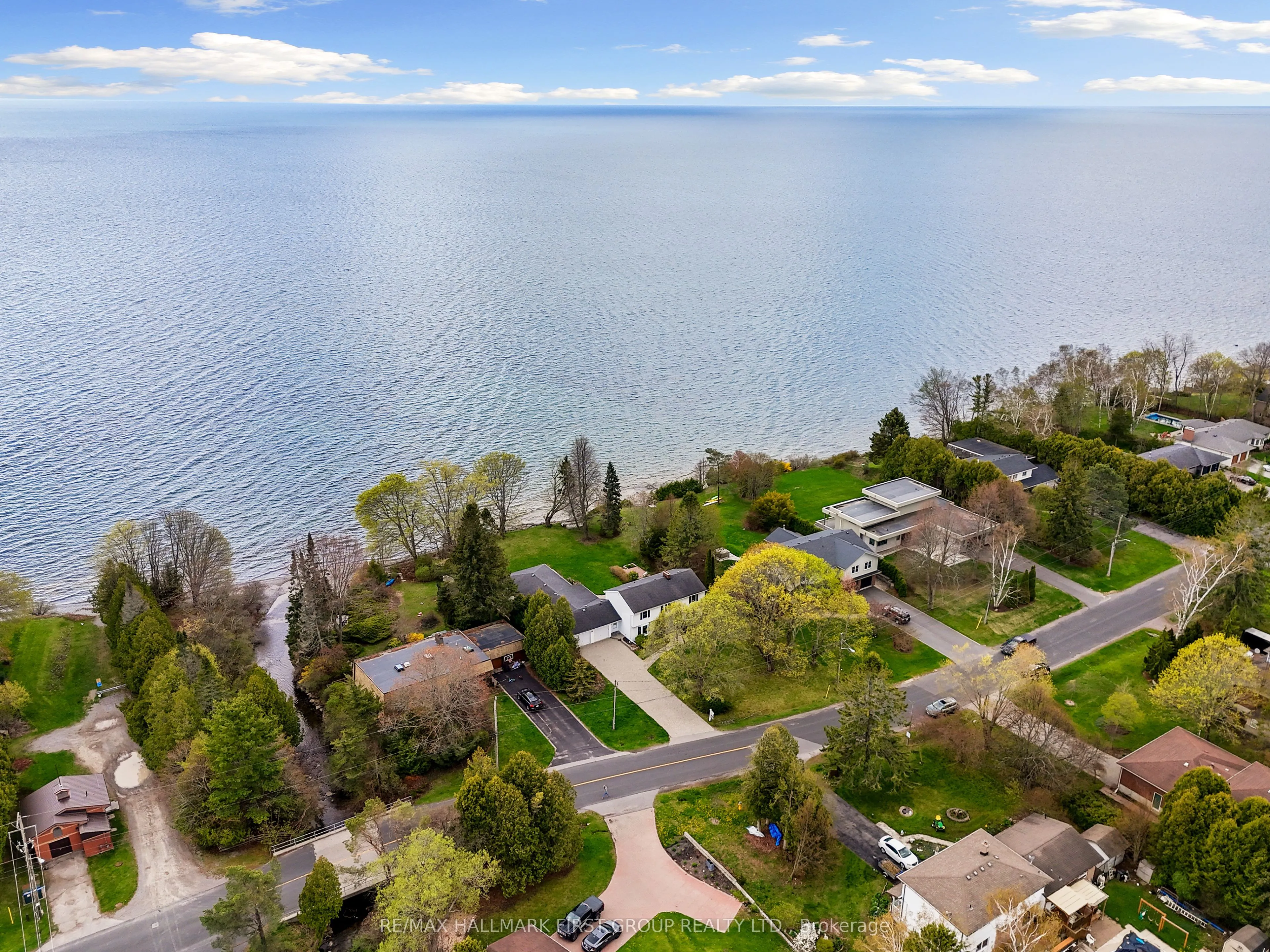 401 Lakeshore Drive, ON K9A 1S2