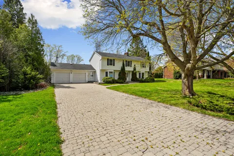 401 Lakeshore Drive, ON K9A 1S2