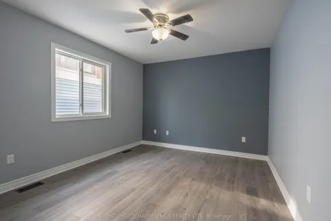 282 Wright Street, ON L3B 2K3