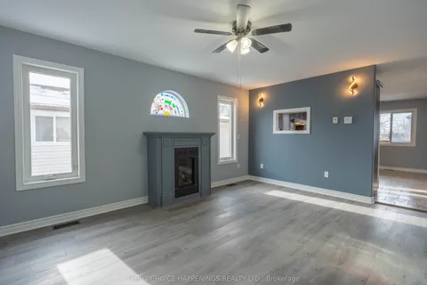 282 Wright Street, ON L3B 2K3