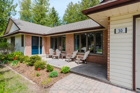 30 Cedar Bush Drive, ON N0H 2L0