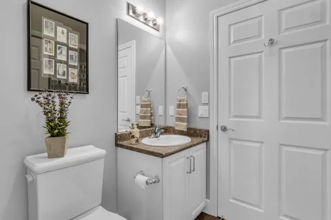 16 Homestead Lane, ON P1H 2N8