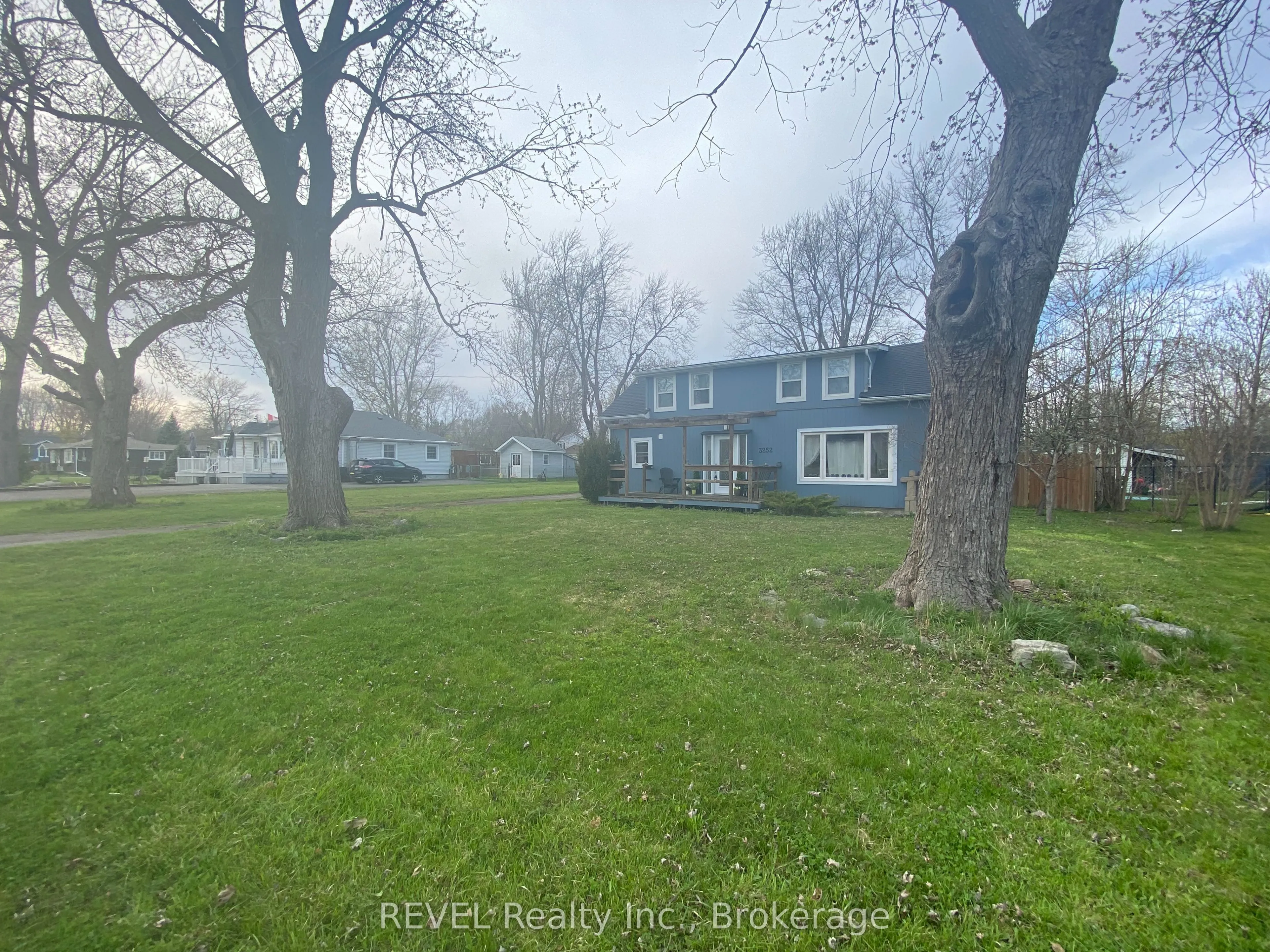 3252 Young Avenue, ON L0S 1N0
