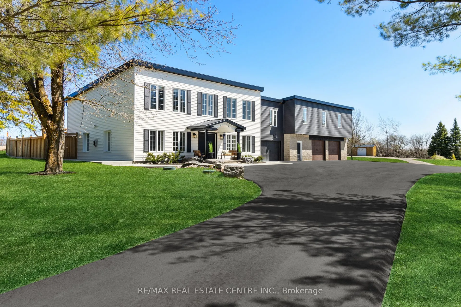 514369 2nd Line, ON L9W 2Z1