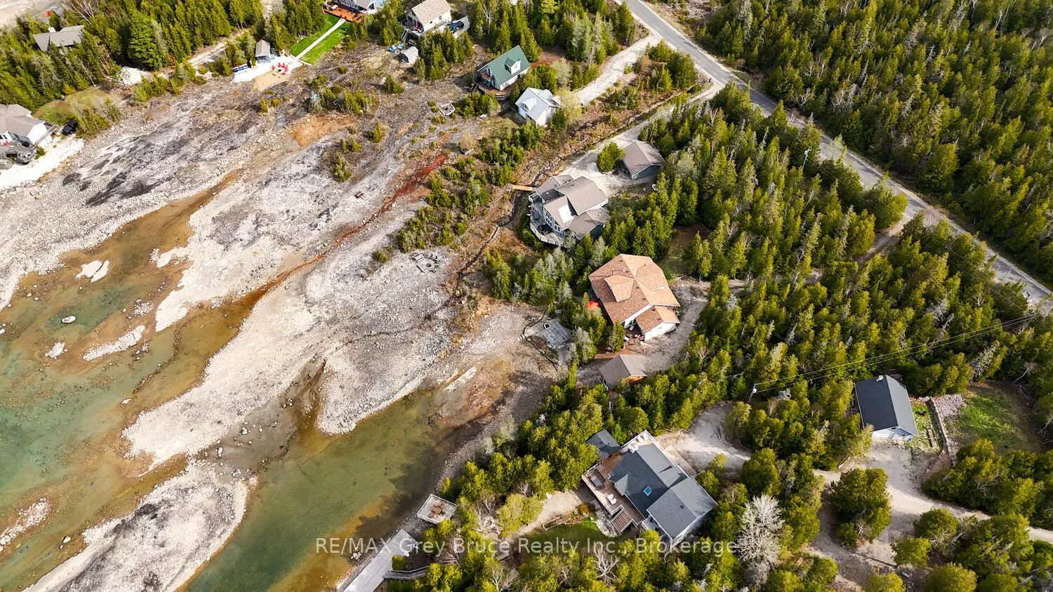 205 Eagle Road, ON N0H 2R0