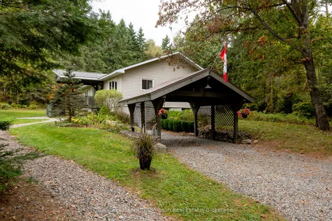 644 South Mary Lake Road, ON P0B 1L0