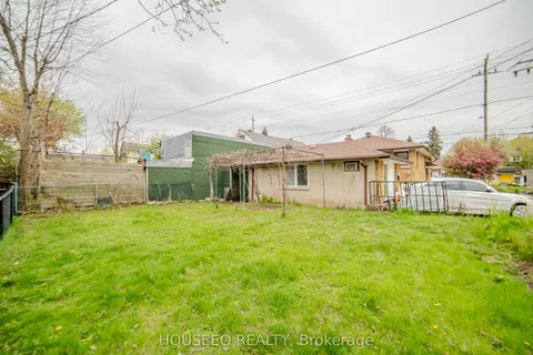1171 Oxford Street, ON N5Y 3L7