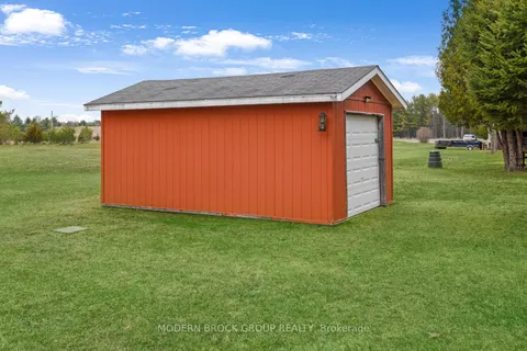 6240 County Road 46 Road, ON K6V 5T4