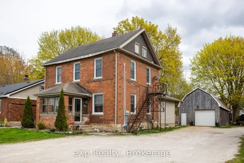 743 10th Street, ON N4K 1T2