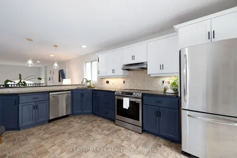 60 Bridle Path, ON N7G 4K3