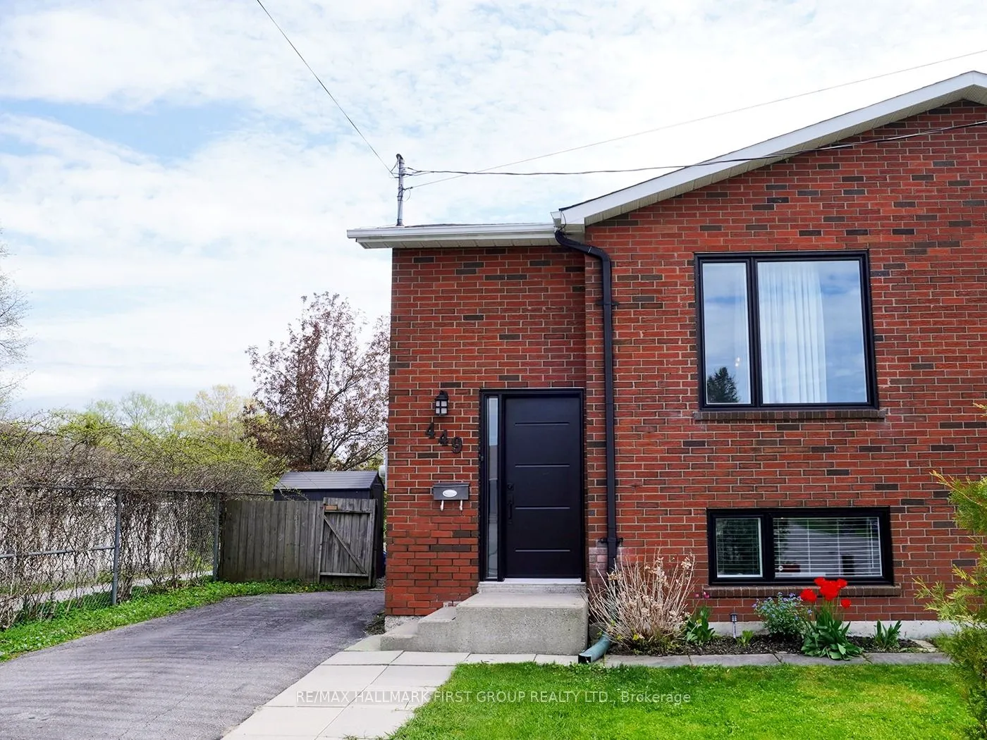 449 Burnham Manor Court, ON K9A 5B9