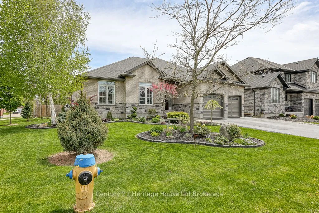 57 Fuller Drive, ON N5C 4H4