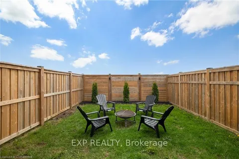 108 Loxleigh Lane, ON N0B 1M0