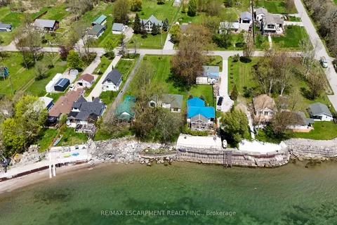 13 Horseshoe Bay Road, ON N1A 2W8