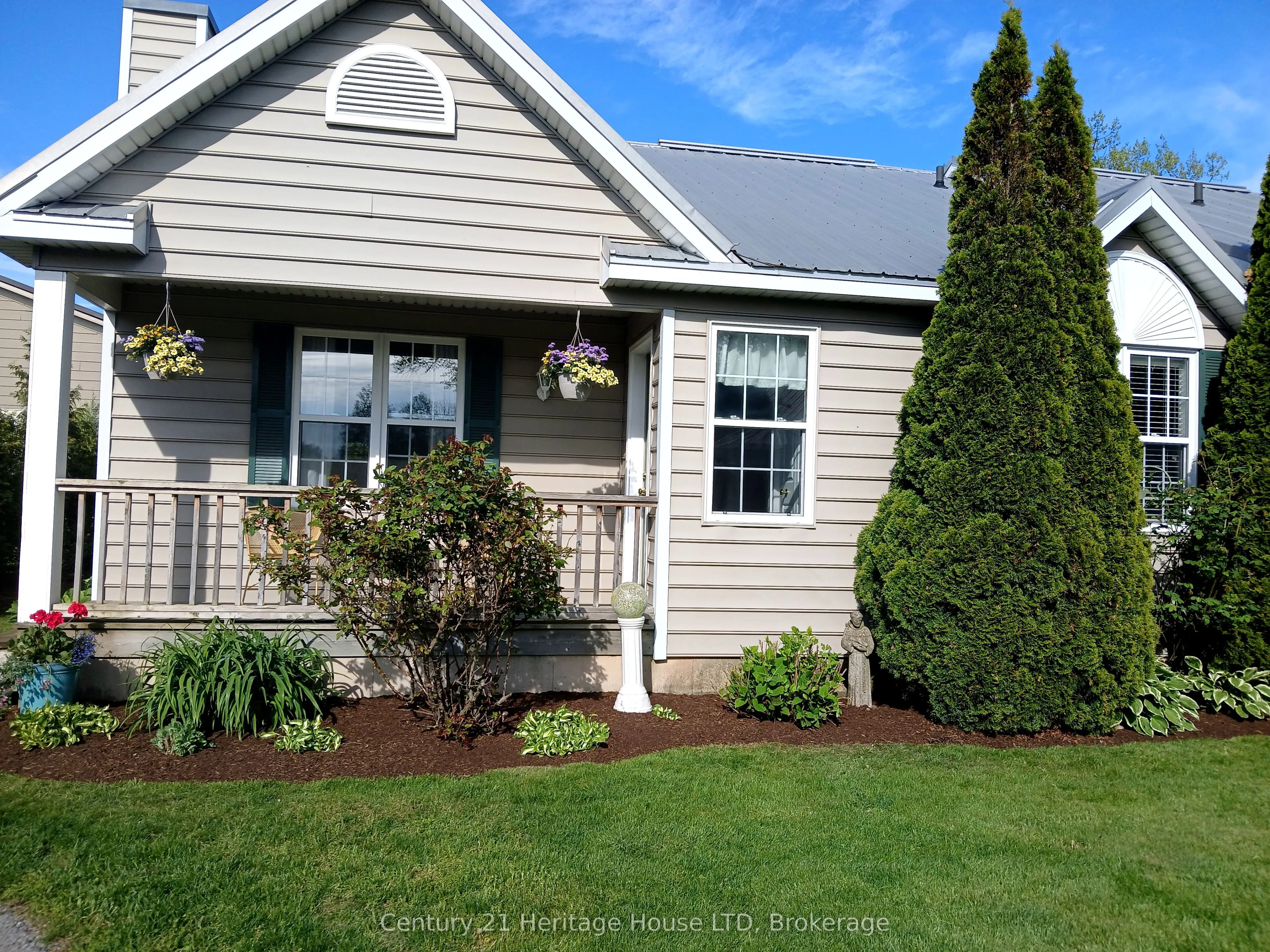 19 Bardol Avenue, ON L2A 6R4